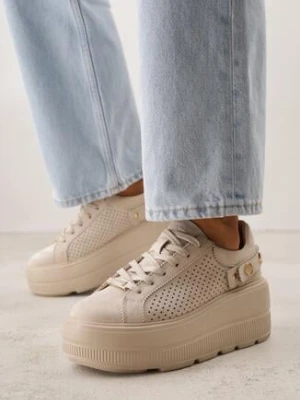 Beżowe Skórzane Sneakersy na Platformie i Koturnie Zdobione Perforacją Penie