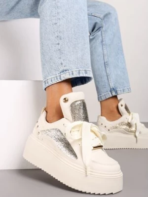 Beżowe Sneakersy na Platformie Ozdobione Nitami i Metalicznymi Elementami Azista