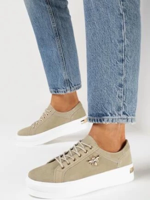 Beżowe Sneakersy ze Skóry na Grubej Podeszwie z Metaliczną Ozdobą Orlianse