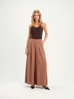 Beżowe spodnie z wiskozy Top Secret