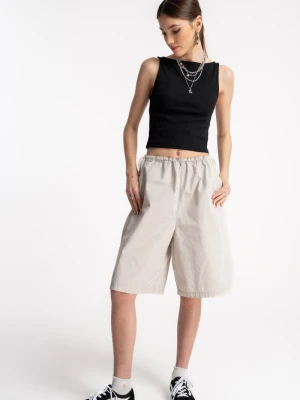 Beżowe szorty bez nadruków ściągane w pasie Reporter