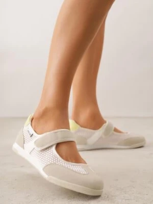 Beżowe Tenisówki w Stylu Balerinek z Napisem Emitanela maira