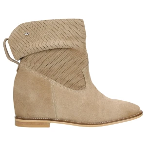 Beżowe botki na koturnie z ażurowa cholewka 55249-64 Wojas