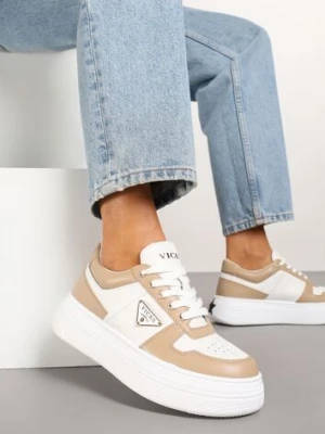 Beżowo-Białe Sneakersy Vices na Platformie z Perforacją i Geometryczną Aplikacją Vilvesia