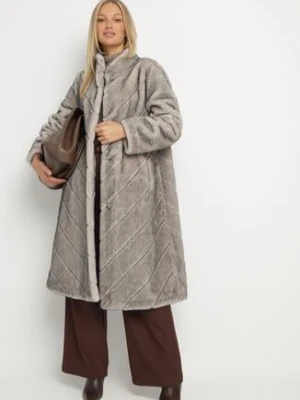 Beżowy Długi Płaszcz Futerko z Ozdobnymi Przeszyciami i Stójką Zenima ann gissy