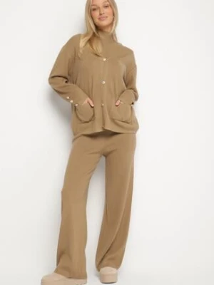 Beżowy Dzianinowy Komplet z Bawełną Spodnie Kardigan i Bluzka z Golfem Ralinada j&x