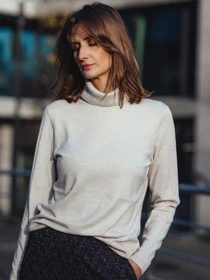 Beżowy golf damski Eva – Liaison en Vogue Olsen