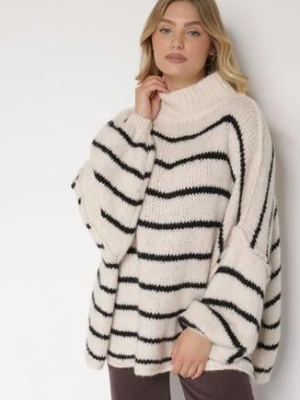 Beżowy Golf Oversize w Paski z Domieszką Wełny i Wiskozy Nexeia