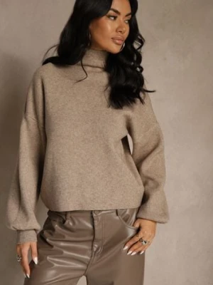 Beżowy Golf Ozdobiony Ściągaczami Wedena