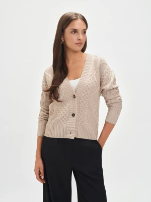 Beżowy kardigan z warkoczowym splotem Top Secret