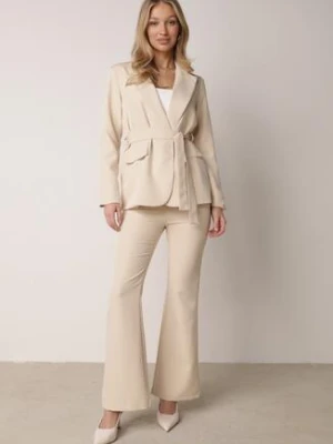 Beżowy Komplet Garniturowy Marynarka z Wiązanym Paskiem i Spodnie Falloria made in italy