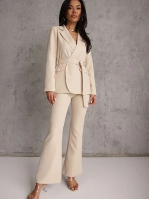 Beżowy Komplet o Garniturowym Kroju z Marynarką z Wiązaniem i Spodniami Falestra made in italy