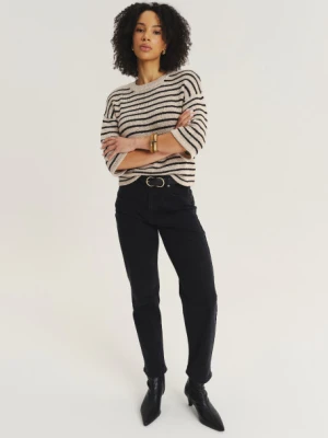 Beżowy sweter w kontrastowe paski Greenpoint