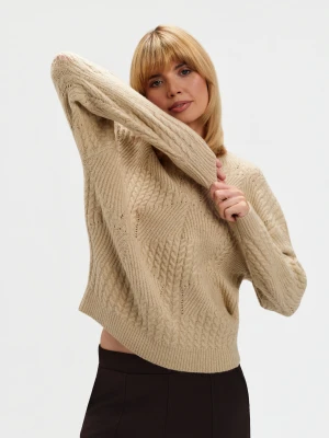 Beżowy sweter z ażurowym haftem Top Secret