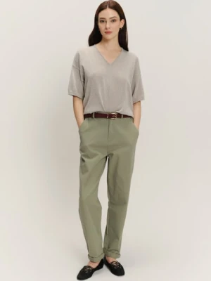 Beżowy sweter z krótkim rękawem oversize Greenpoint