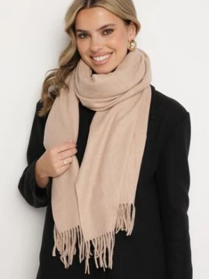 Beżowy Szalik z Bawełną i Wiskozą Ozdobiony Frędzlami Siadortia