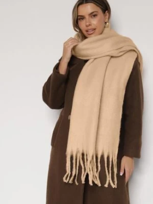 Beżowy Szalik z Frędzlami Owedarria