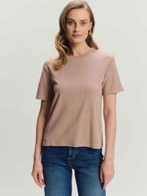 Beżowy t-shirt basic Greenpoint