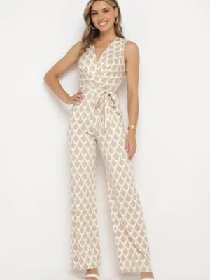 Beżowy Taliowany Kombinezon z Kopertowym Dekoltem i Materiałowym Paskiem w Talii Feranea by swan