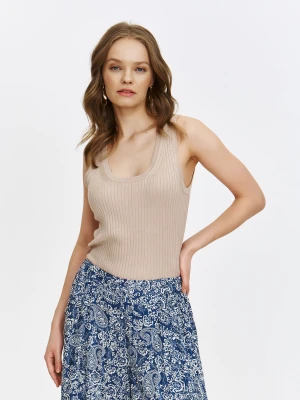 Beżowy top sweterkowy Top Secret