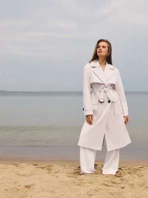 Beżowy trencz z paskiem TARANKO