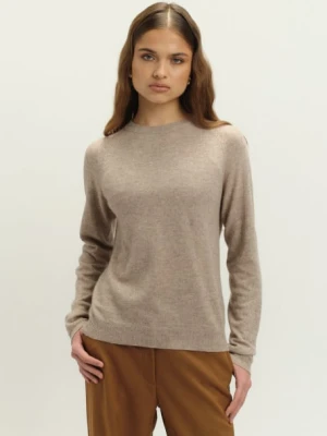 Beżowy uniwersalny sweter z dodatkiem wełny Greenpoint