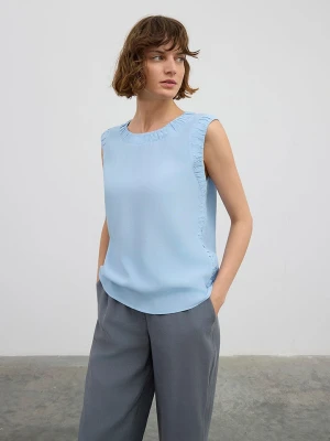 BGN Bluzka w kolorze błękitnym rozmiar: 40