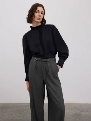 BGN Bluzka w kolorze czarnym rozmiar: 36