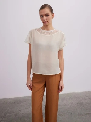 BGN Bluzka w kolorze kremowym rozmiar: 40