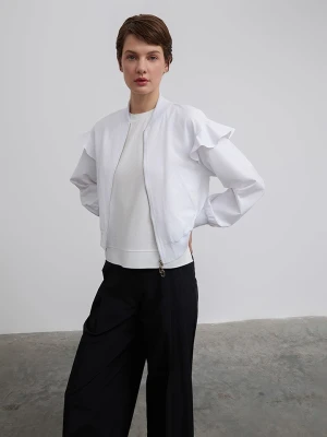 BGN Kurtka w kolorze białym rozmiar: 38