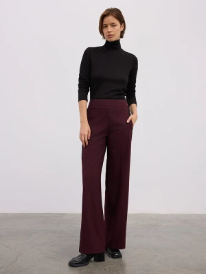 BGN Spodnie w kolorze bordowym rozmiar: 40