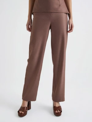 BGN Spodnie w kolorze brązowym rozmiar: 38