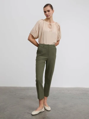 BGN Spodnie w kolorze ciemnozielonym rozmiar: 40