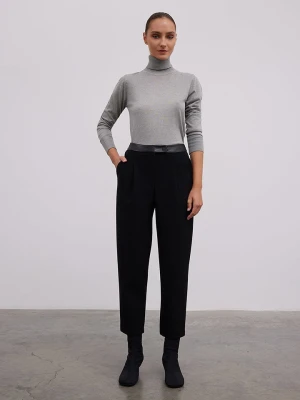 BGN Spodnie w kolorze czarnym rozmiar: 38