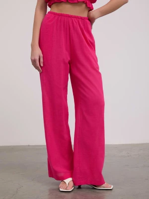 BGN Spodnie w kolorze różowym rozmiar: 38