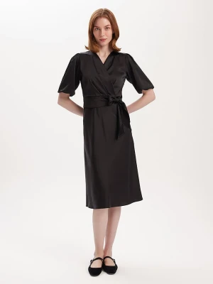 BGN Sukienka w kolorze czarnym rozmiar: 34