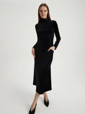 BGN Sukienka w kolorze czarnym rozmiar: 40