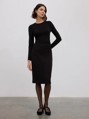 BGN Sukienka w kolorze czarnym rozmiar: 36