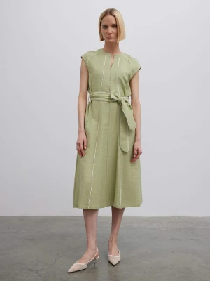 BGN Sukienka w kolorze khaki rozmiar: 40