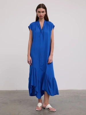 BGN Sukienka w kolorze niebieskim rozmiar: 36