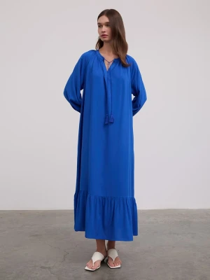 BGN Sukienka w kolorze niebieskim rozmiar: 38