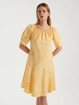 BGN Sukienka w kolorze żółtym rozmiar: 40