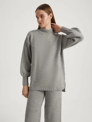 BGN Sweter w kolorze szarym rozmiar: 36