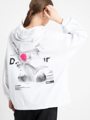 Biała bluza z kapturem z autorską grafiką z tyłu Reporter