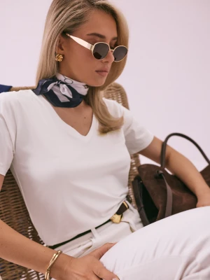 Biała bluzka z dekoltem V TARANKO