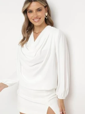 Biała Bluzka z Dekoracyjną Marszczoną Zakładką z Przodu Tisani j studio