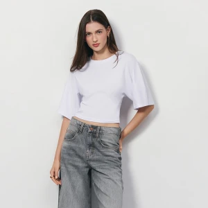 Biała bluzka z dopasowaną talią i krótkimi rękawami House