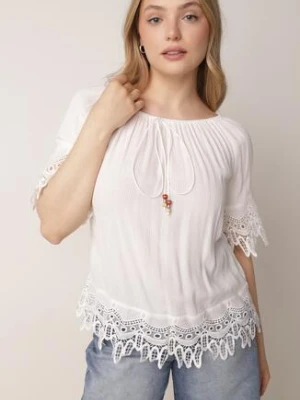 Biała Bluzka z Wiskozy w Stylu Boho z Koronką Sznurkami i Koralikami Dazzlebell j&x