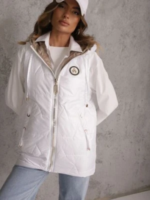 Biała Długa Kamizelka Pikowana z Nieodpinanym Kapturem Ozdobiona Naszywką Kasseda