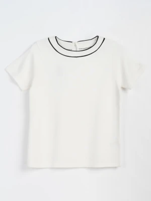 Biała elegancka bluzka z ozdobną lamówką z dzianiny sweterkowej Reporter